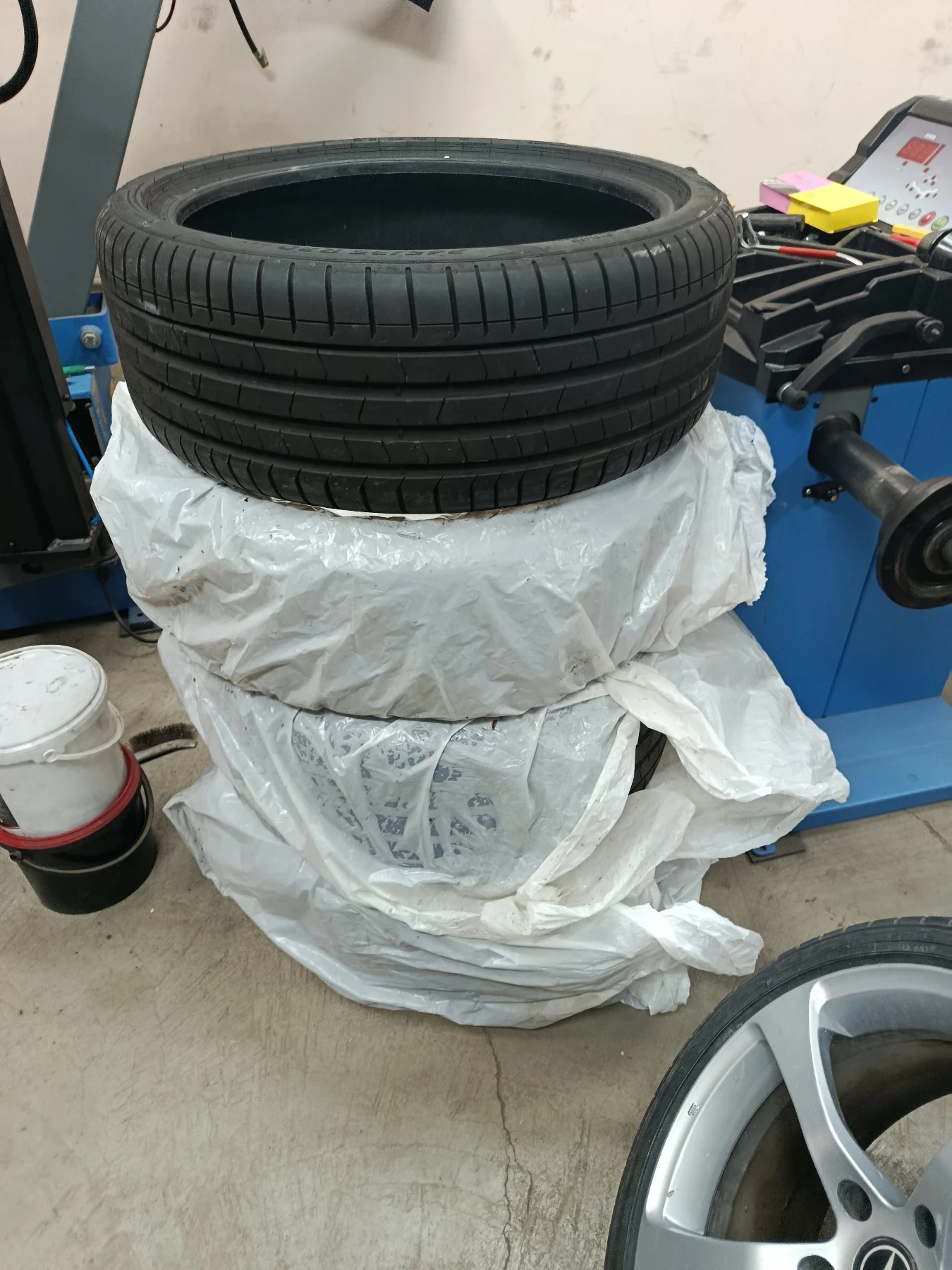  245/35R20 | Mobile.bg   2