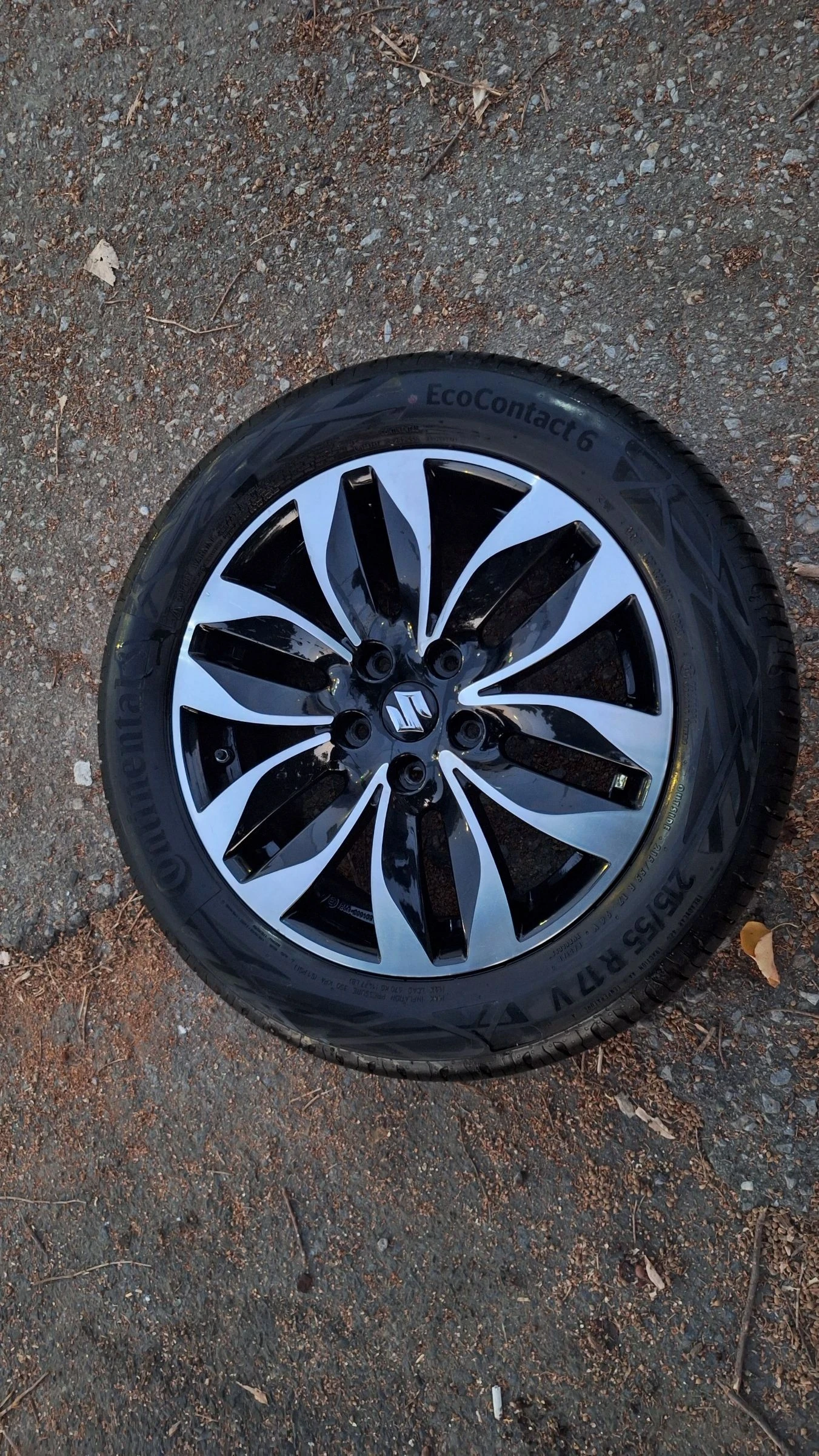 Гуми с джанти Continental 215/55R17, снимка 3 - Гуми и джанти - 55658837