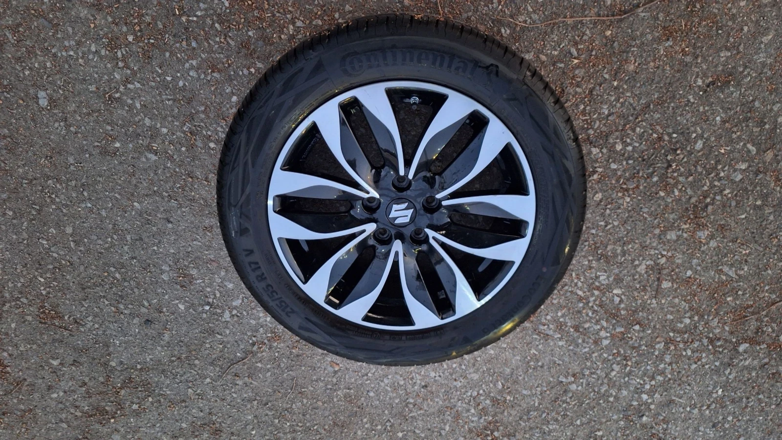 Гуми с джанти Continental 215/55R17, снимка 2 - Гуми и джанти - 55658837