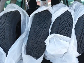 Гуми с джанти Pirelli 215/65R17