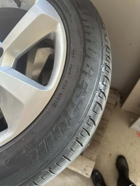 ����� �� �������� �� ���� 235/55R19