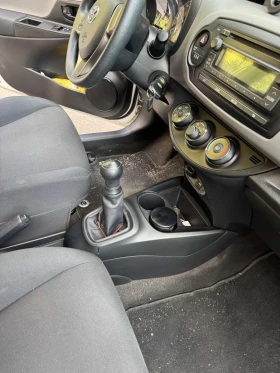 Toyota Yaris, снимка 8