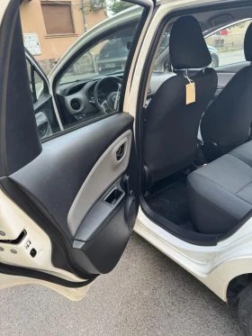 Toyota Yaris, снимка 4