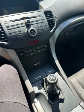 Honda Accord 2.2 , снимка 11