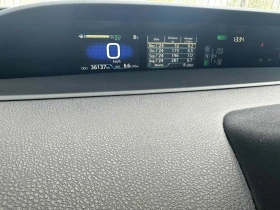 Toyota Prius 1.8 hybrid в Гаранция, снимка 13