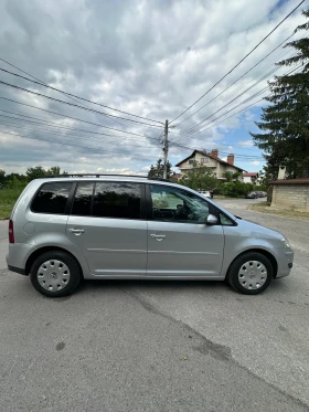 VW Touran 1.9 TDI 105 DSG | Mobile.bg    4