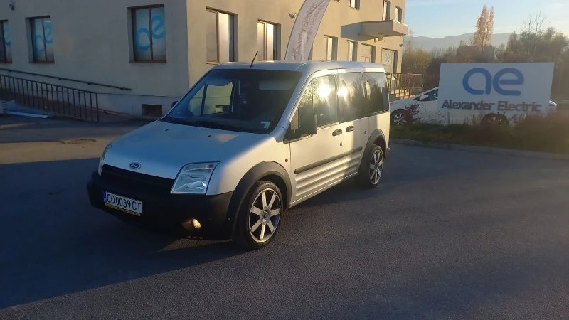 Ford Connect 1.8 LPG, снимка 5 - Автомобили и джипове - 48637041