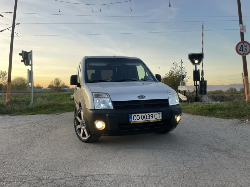 Ford Connect 1.8 LPG, снимка 3 - Автомобили и джипове - 47698946