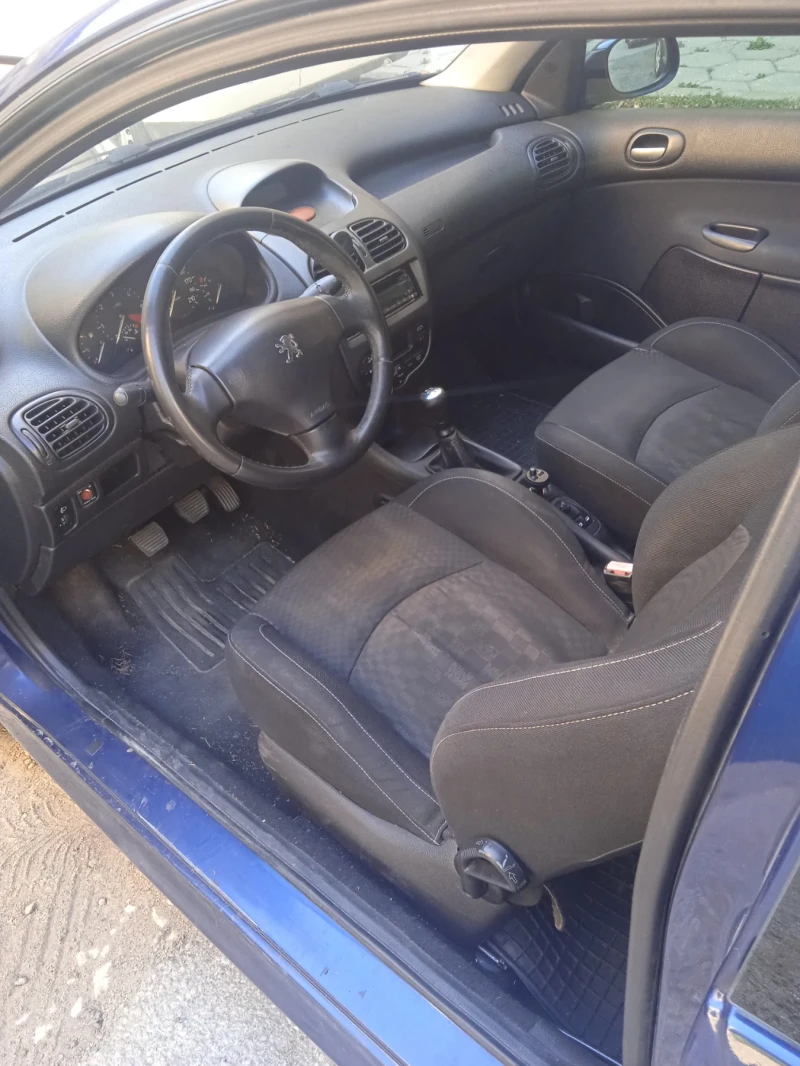 Peugeot 206, снимка 5 - Автомобили и джипове - 47558656