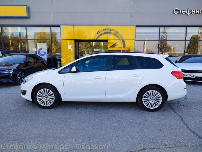 Opel Astra J Sp. Tourer 1.4 Turbo (140HP) MT6 N1 3 1 , снимка 4 - Автомобили и джипове - 47712161