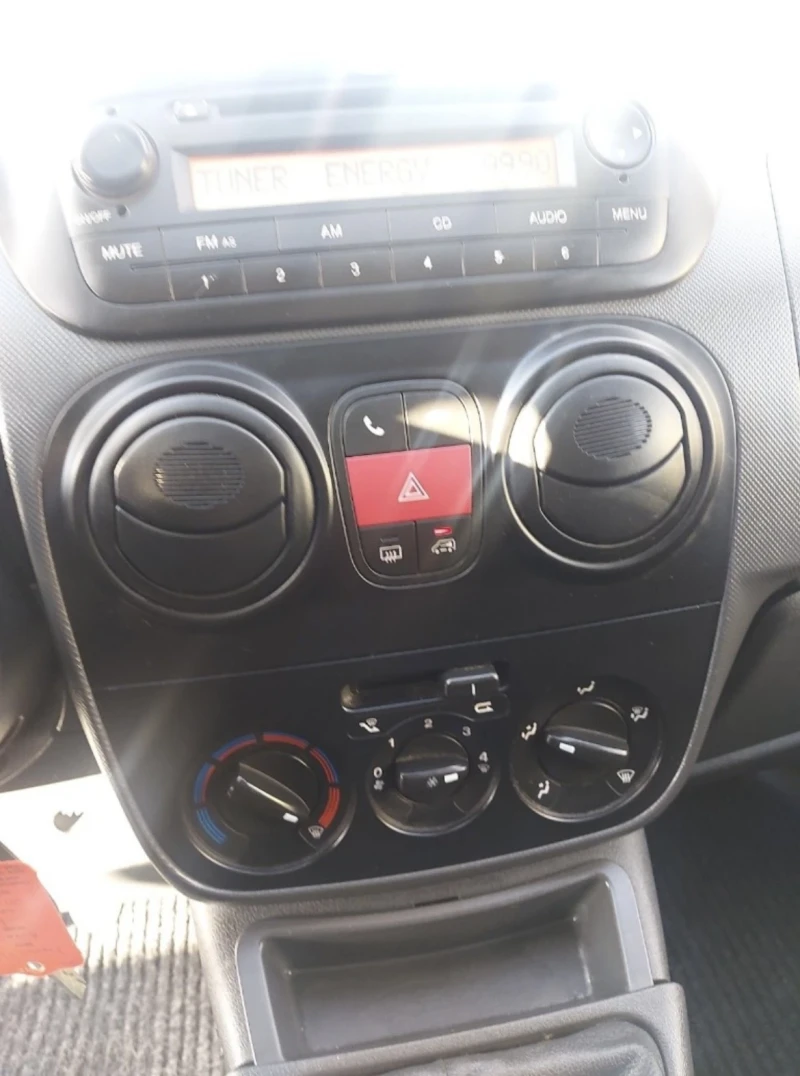 Fiat Qubo 1.3, снимка 10 - Автомобили и джипове - 48439488