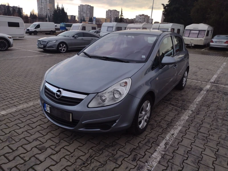 Opel Corsa 1.3i, снимка 1 - Автомобили и джипове - 48707461