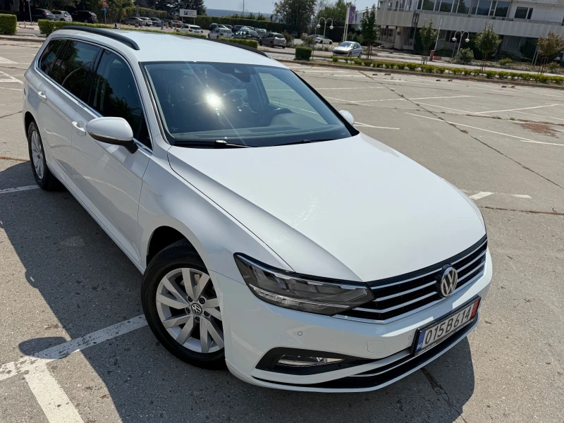 VW Passat 2.0///150p.s///Distronic///LED/CARPLAY/Lane-assist, снимка 2 - Автомобили и джипове - 51421565