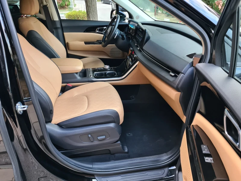 Kia Carnival 2.2 CRDI 202 к.с. 8+ 1, снимка 12 - Автомобили и джипове - 51672636