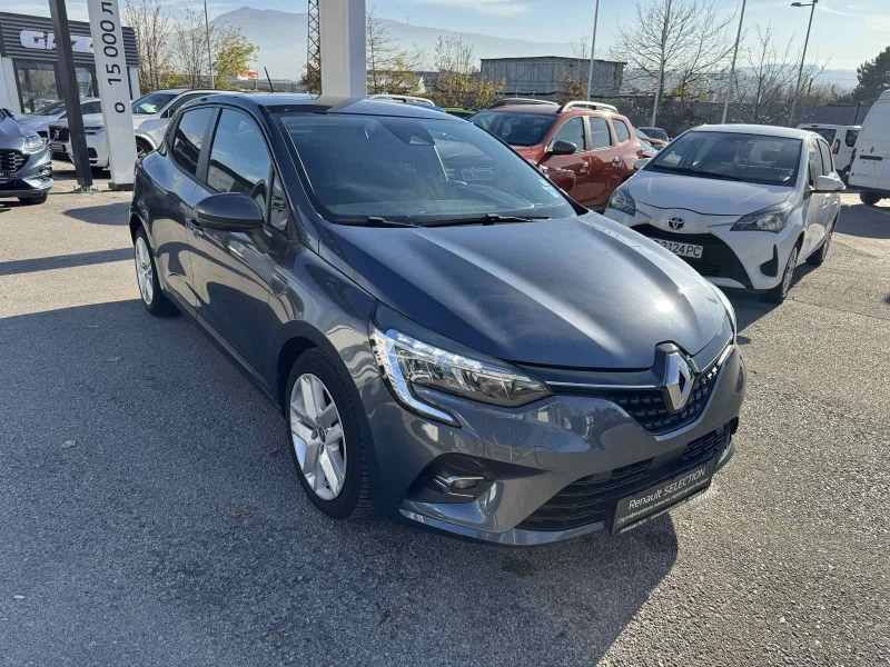 Renault Clio 1.0 Tce, снимка 8 - Автомобили и джипове - 52404004