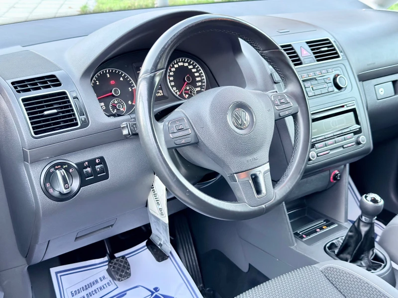 VW Touran 1.6TDI-105к.с.* 7Места* Euro5* ЛИЗИНГ* , снимка 15 - Автомобили и джипове - 52544702