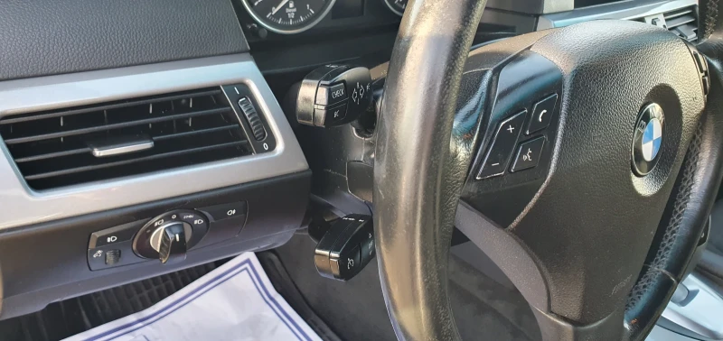 BMW 525 3.0XD, снимка 14 - Автомобили и джипове - 52618798