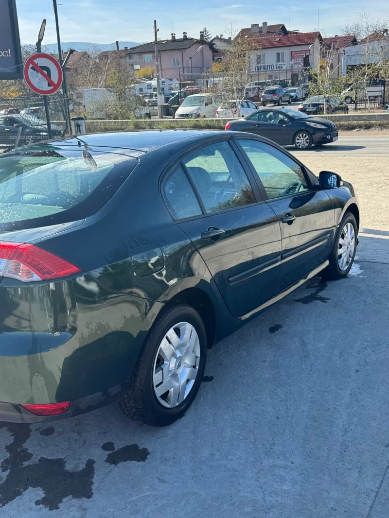 Renault Laguna, снимка 6 - Автомобили и джипове - 52712807