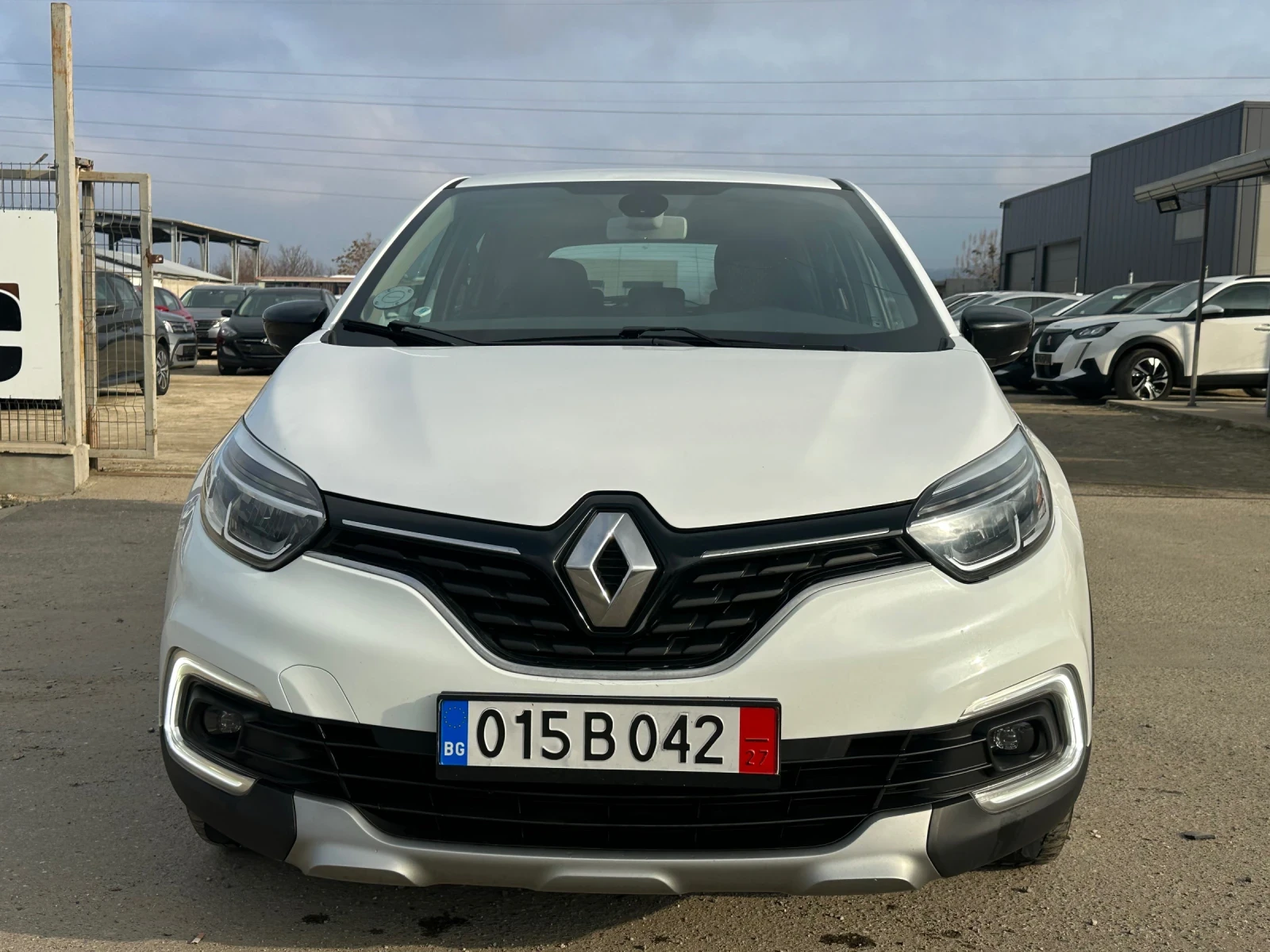 Renault Captur 1.5DCI AUTOMATIC INTENSE - изображение 2