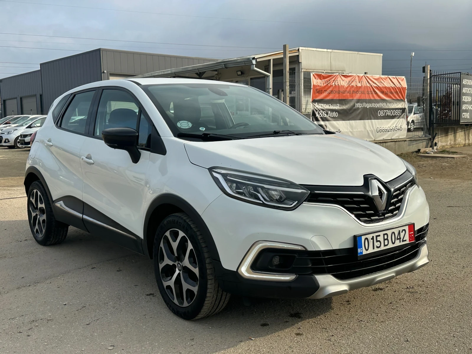 Renault Captur 1.5DCI AUTOMATIC INTENSE - изображение 3