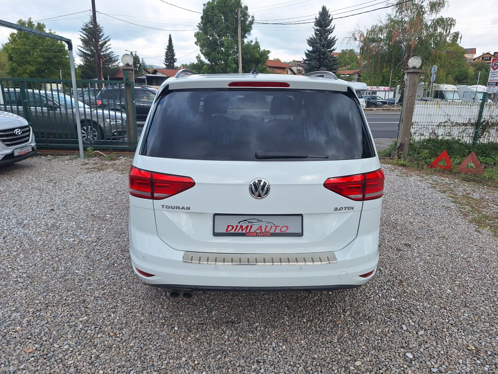 VW Touran 2.0tdi 150ks 7 mesten avtomat! - изображение 4