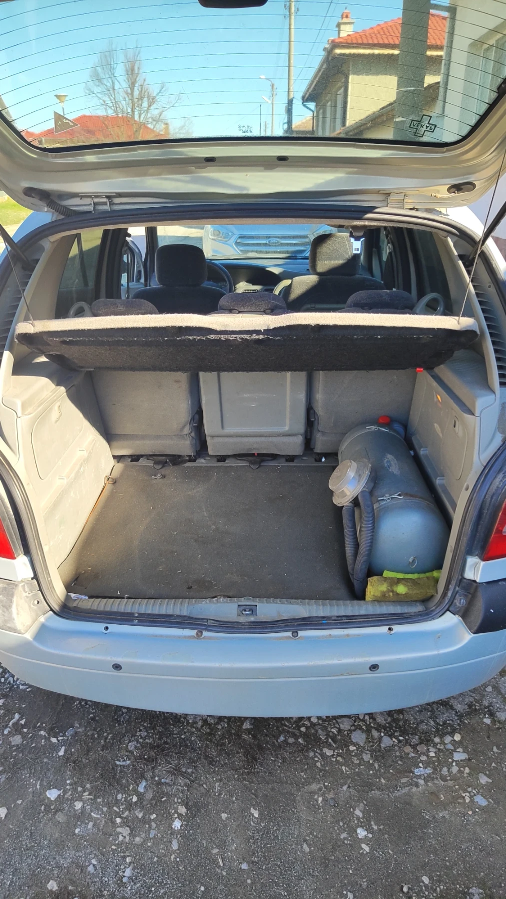 Renault Scenic, снимка 8 - Автомобили и джипове - 53746600