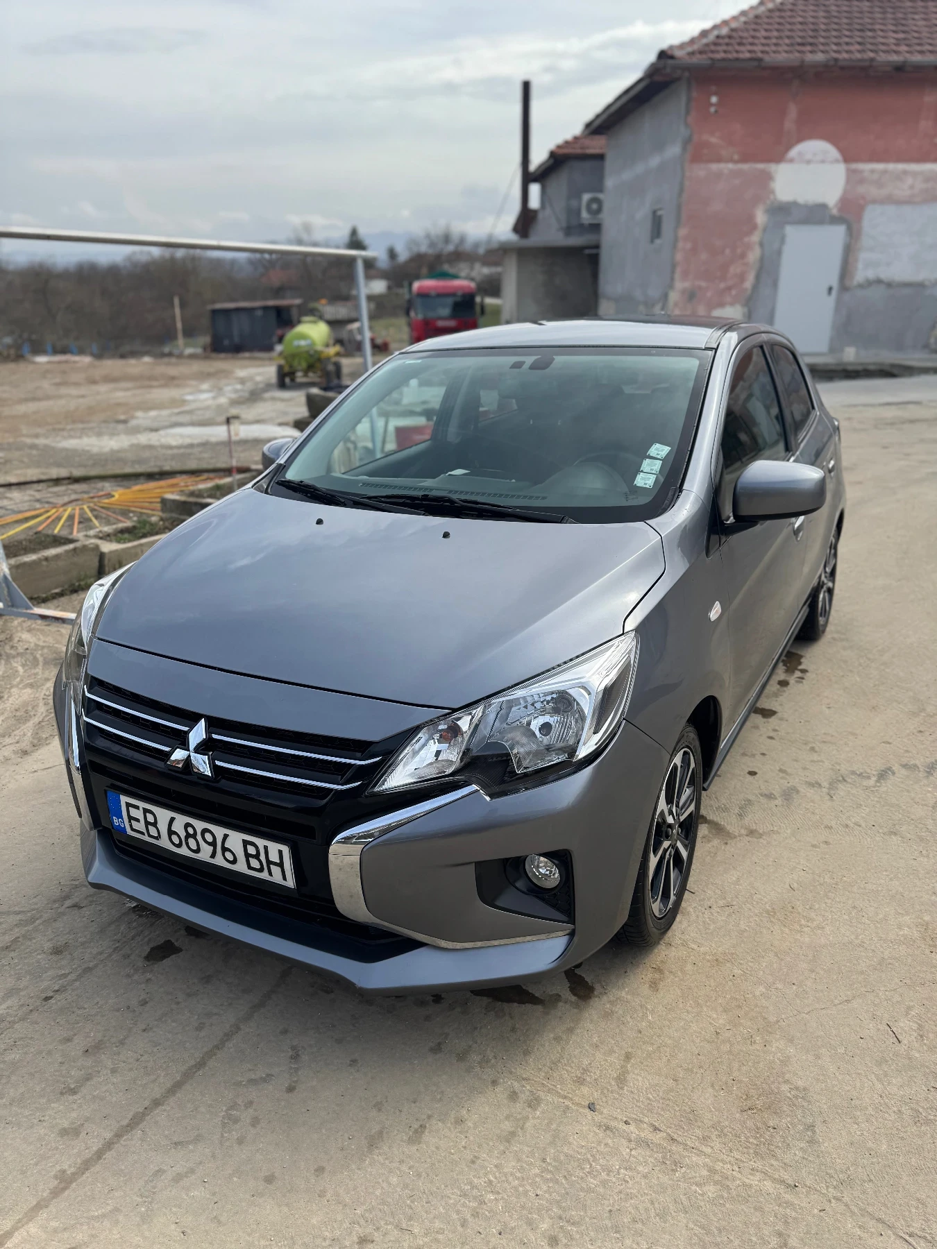 Mitsubishi Space star