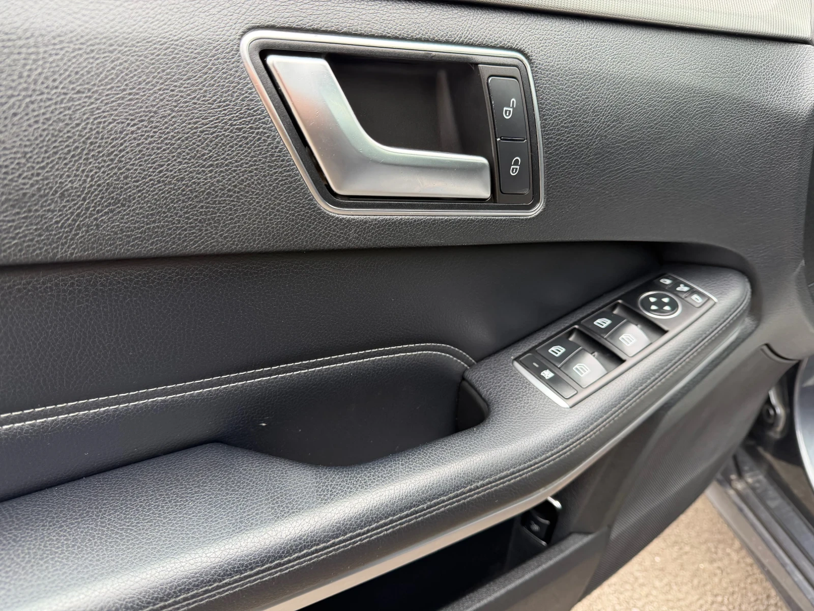 Mercedes-Benz E 350 4 MATIC = 252 ps = BLIND ASSIST = LINE ASSIST  | Mobile.bg � ����������� 11