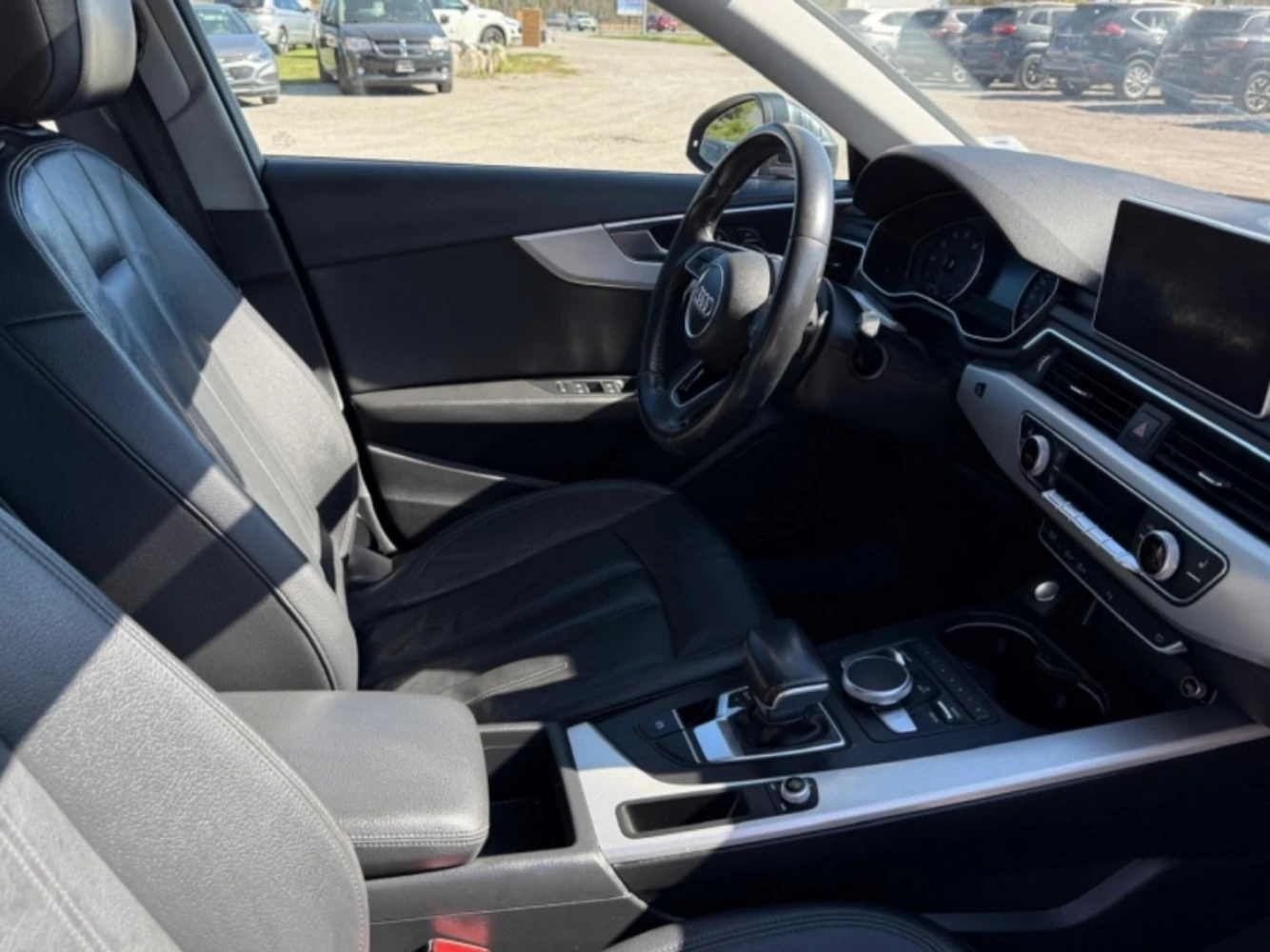 Audi A4 / 2.0 TFSI / QUATTRO /, снимка 4 - Автомобили и джипове - 54039979