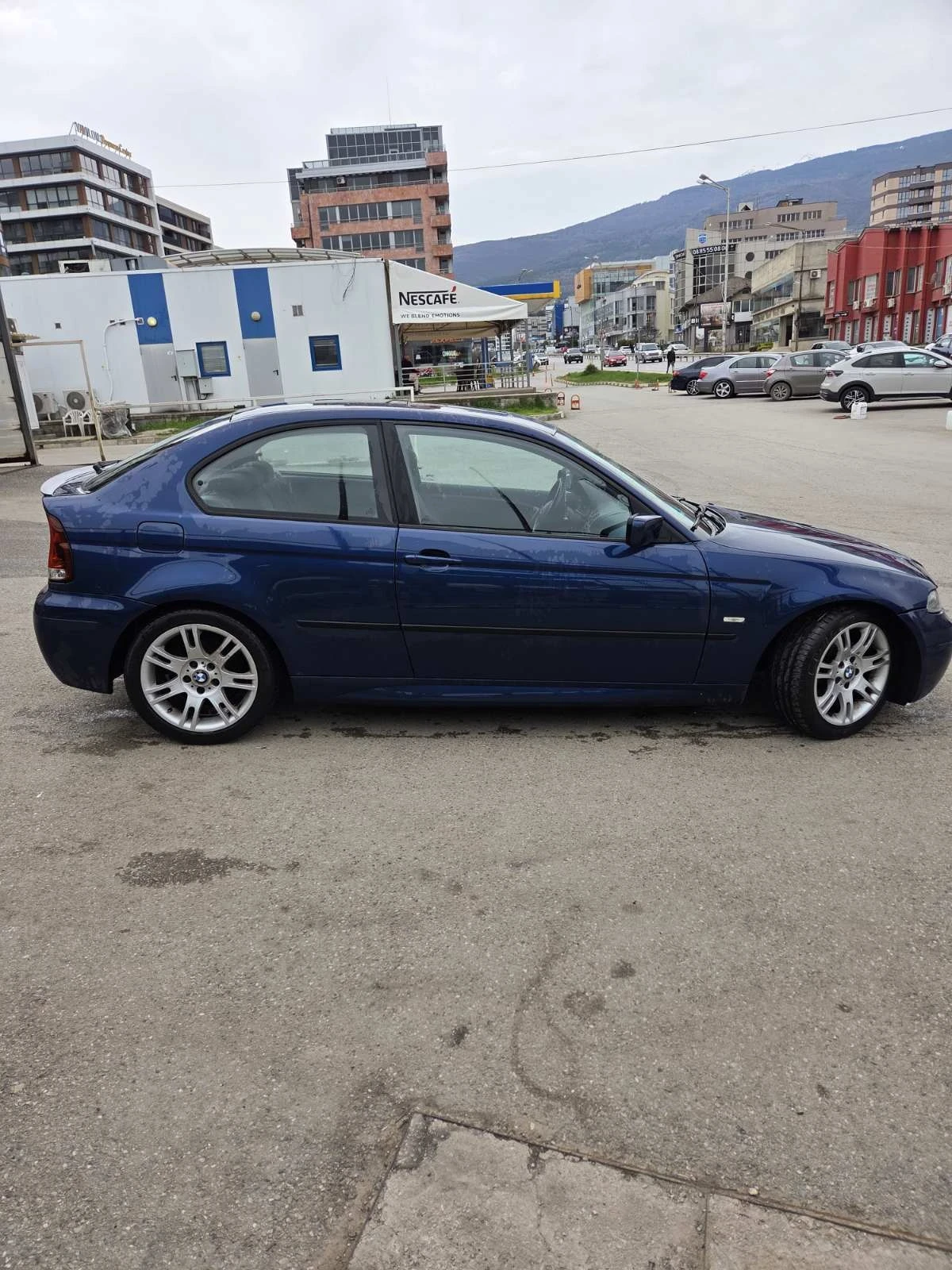 BMW 318