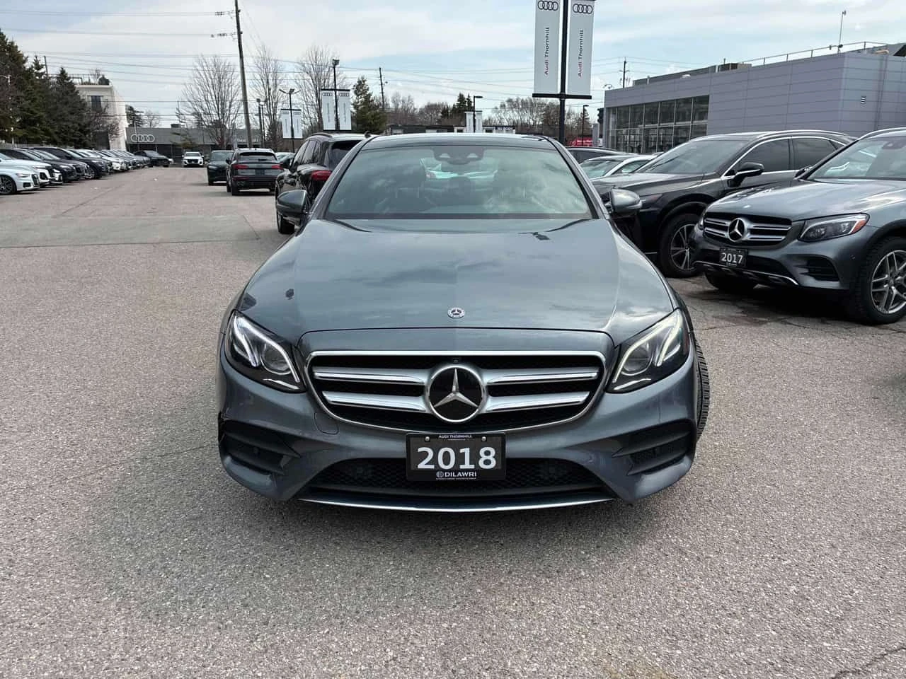 Mercedes-Benz E 400 * CARFAX * ПАНОРАМА * 360 КАМЕРА * ОБДУХВАНЕ * , снимка 5 - Автомобили и джипове - 54225214