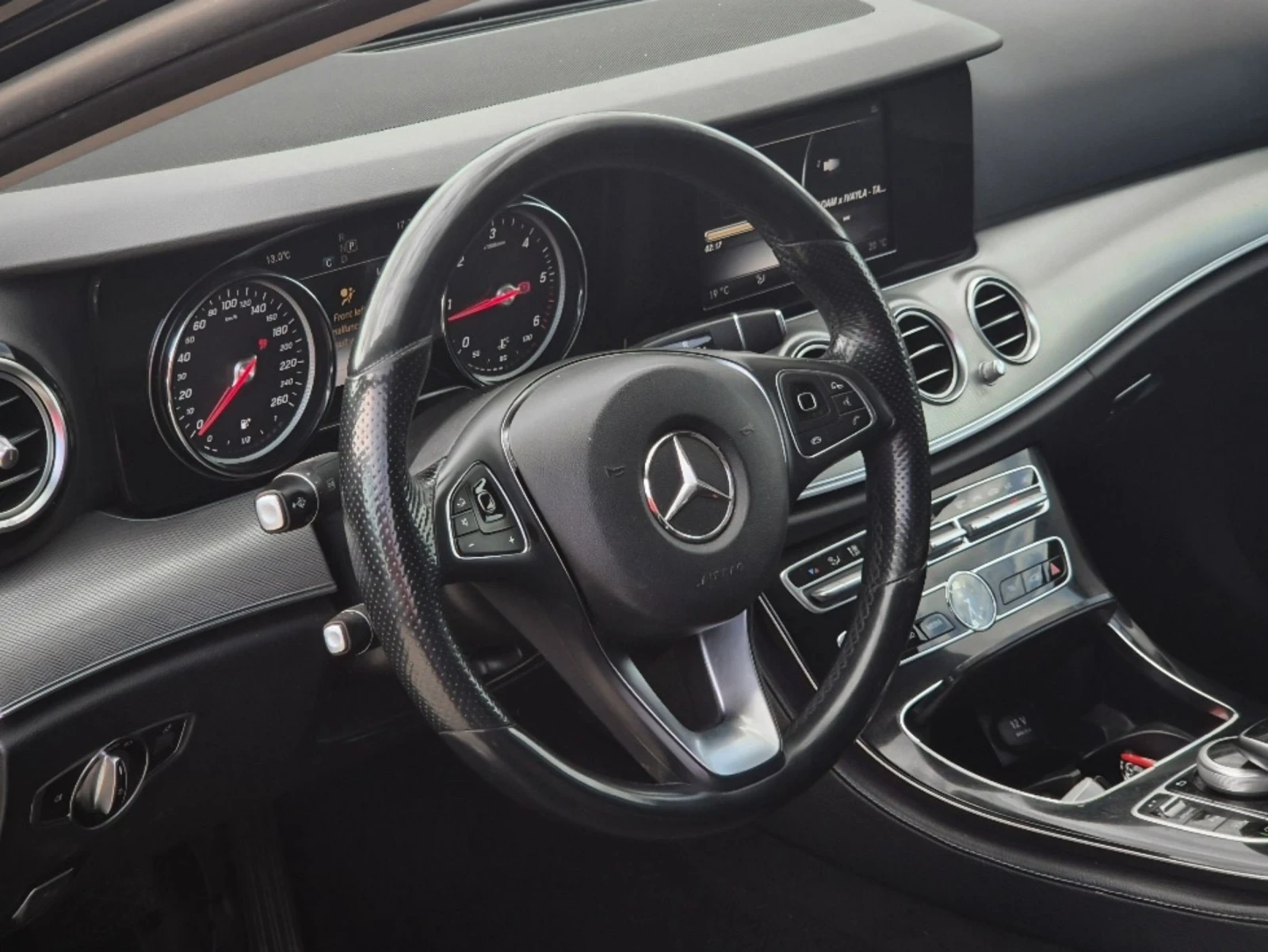 Mercedes-Benz E 200 9G Tronic AMG �����- ������ ��� ������������  | Mobile.bg � ����������� 7