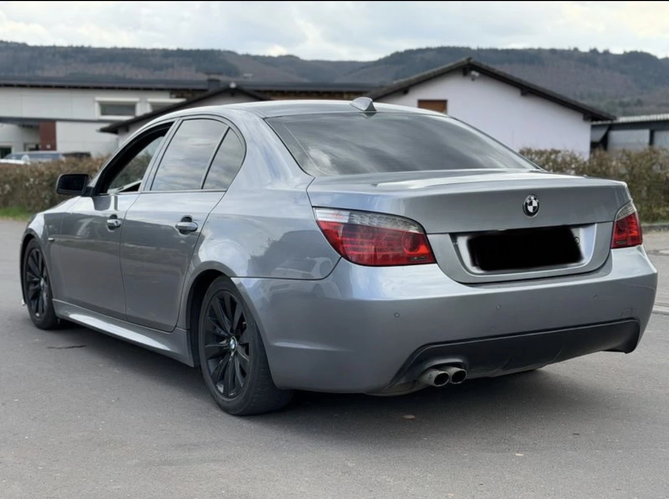 BMW 530 M-Sport-Лизинг през Уникредит , снимка 7 - Автомобили и джипове - 54421612