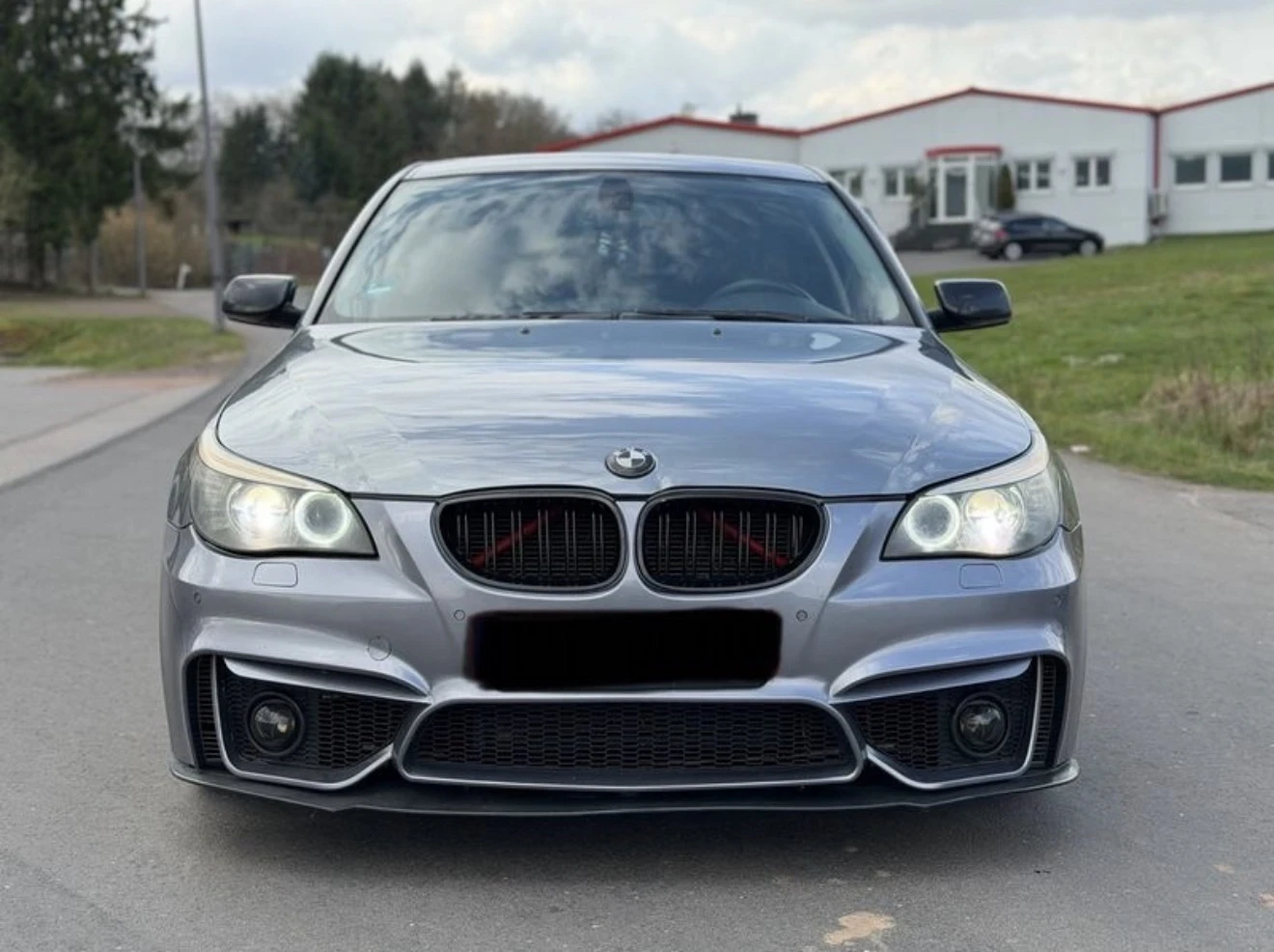 BMW 530 M-Sport-Лизинг през Уникредит , снимка 2 - Автомобили и джипове - 54421612