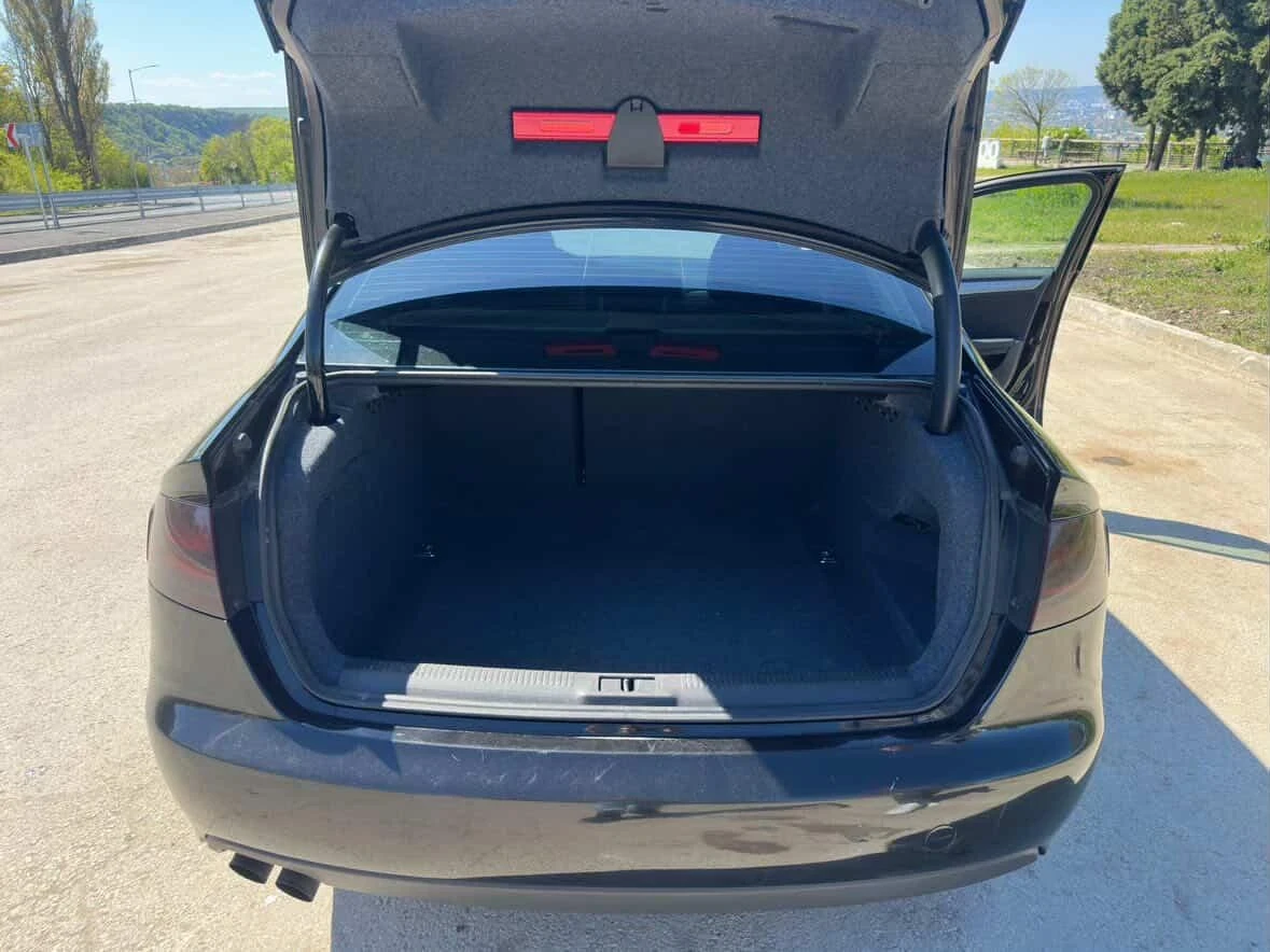 Audi A4, снимка 12 - Автомобили и джипове - 54430108