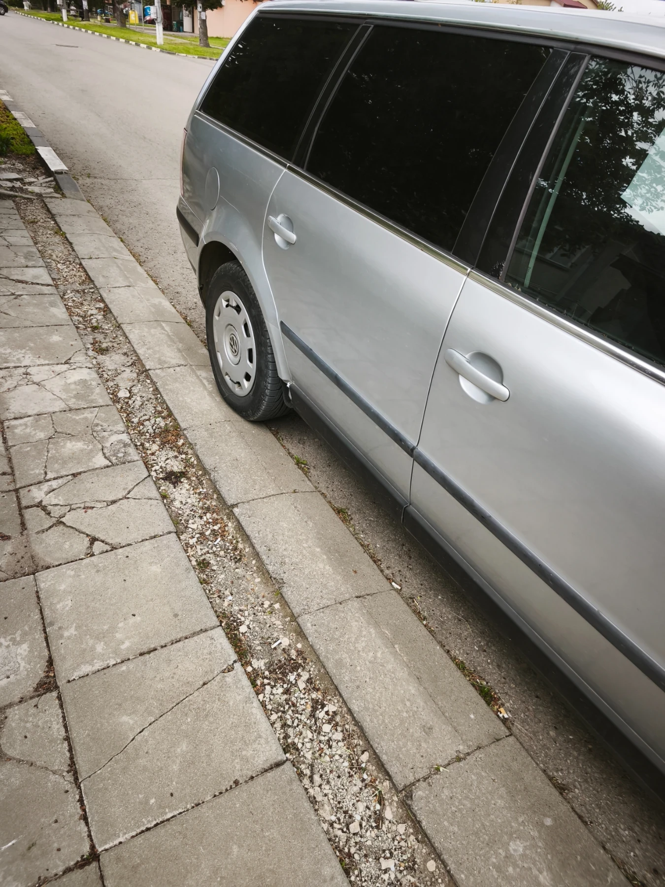 VW Passat  В 5.5, снимка 5 - Автомобили и джипове - 54482567