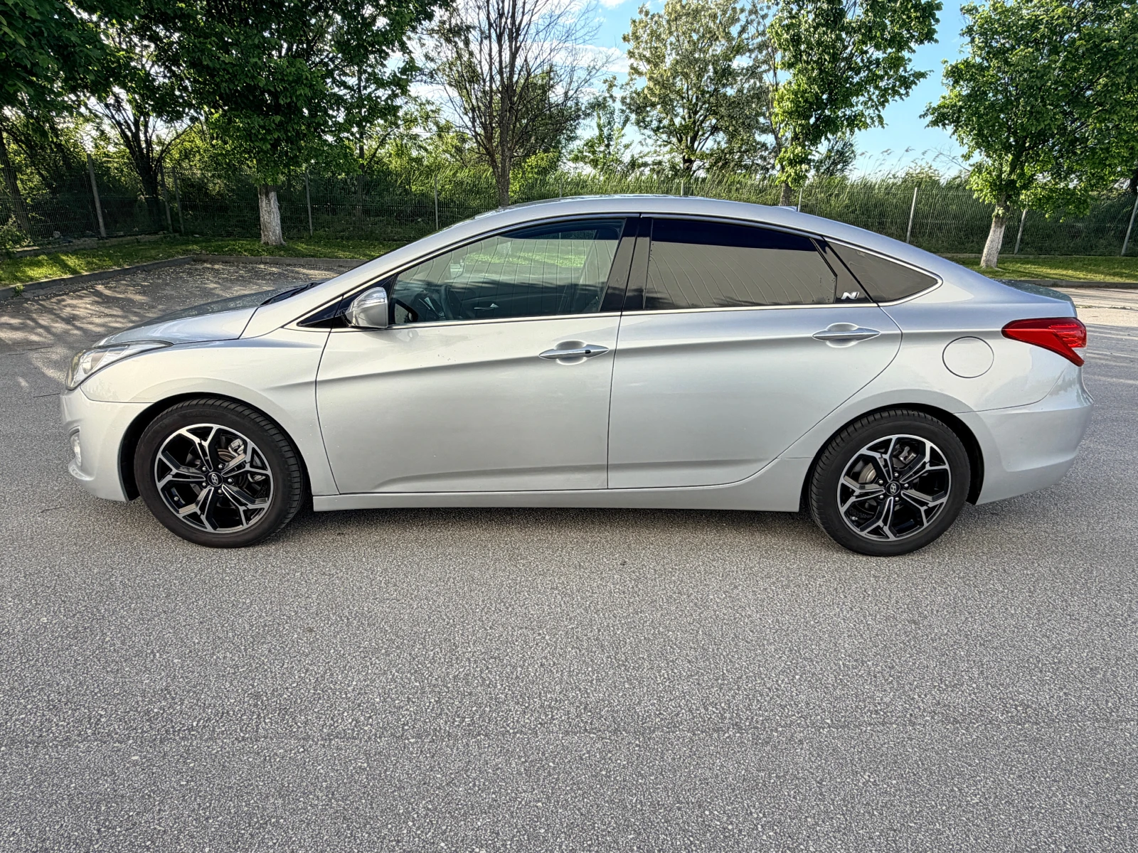 Hyundai I40 1.7 CRDI, снимка 3 - Автомобили и джипове - 54545234