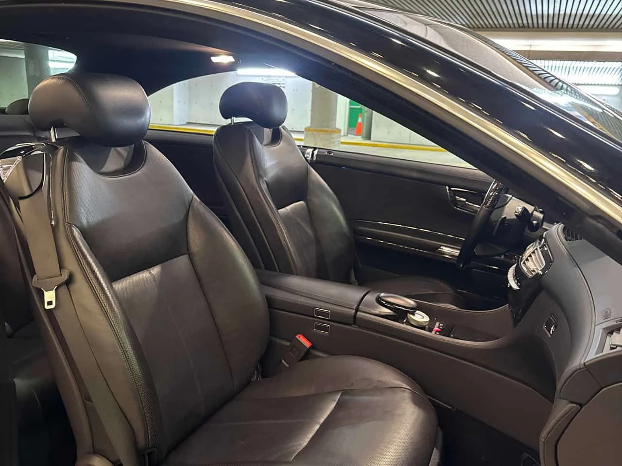 Mercedes-Benz CL 500 * ОБДУХВАНЕ* МАСАЖ* КАМЕРА* ДИСТРОНИК* , снимка 13 - Автомобили и джипове - 54581272