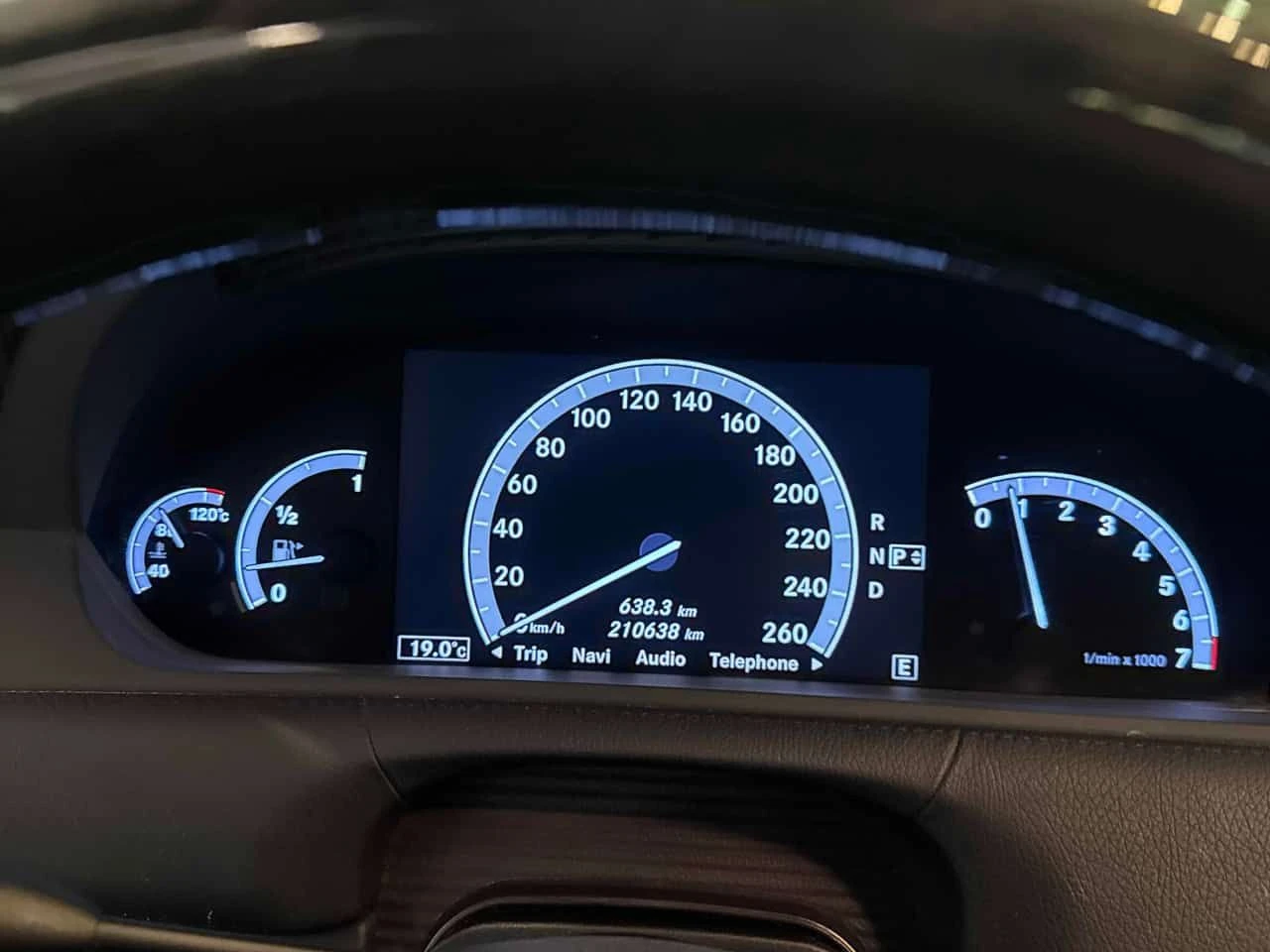 Mercedes-Benz CL 500 * ОБДУХВАНЕ* МАСАЖ* КАМЕРА* ДИСТРОНИК* , снимка 11 - Автомобили и джипове - 54581272