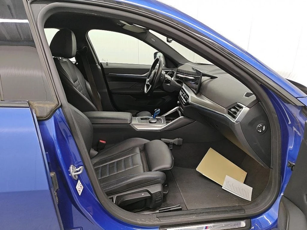 BMW i4 High Executive, снимка 8 - Автомобили и джипове - 54626038