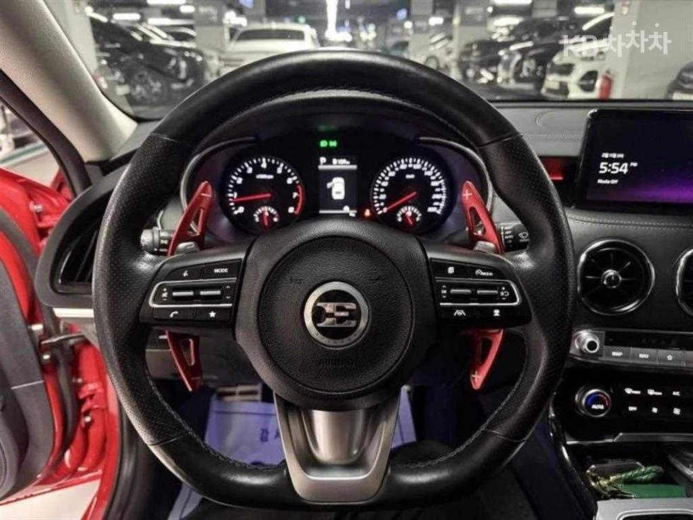 Kia Stinger Meister GT, снимка 13 - Автомобили и джипове - 54784282
