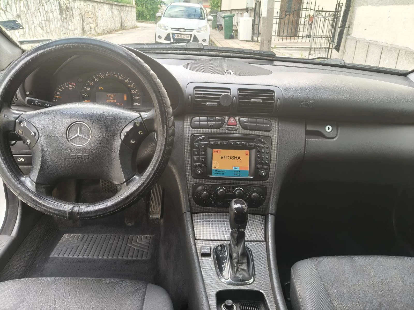 Mercedes-Benz C 200 Kompressor, снимка 7 - Автомобили и джипове - 54983136