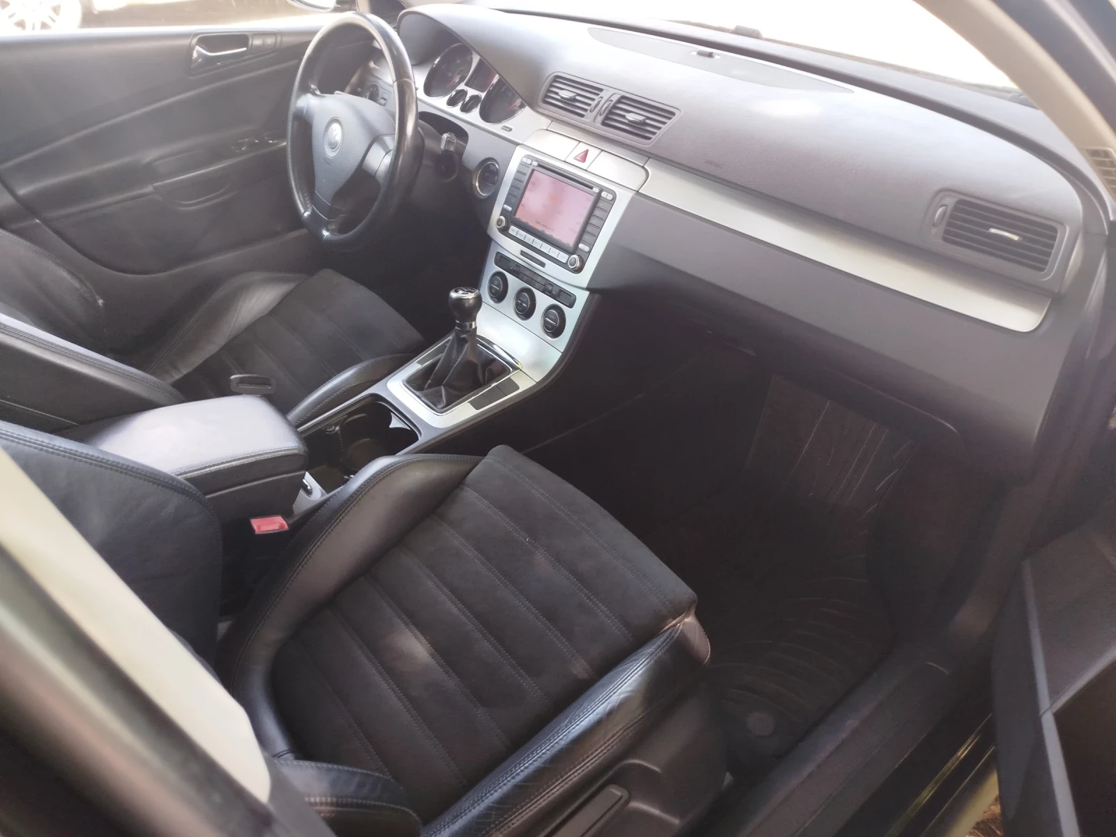 VW Passat B6, снимка 5 - Автомобили и джипове - 55174076