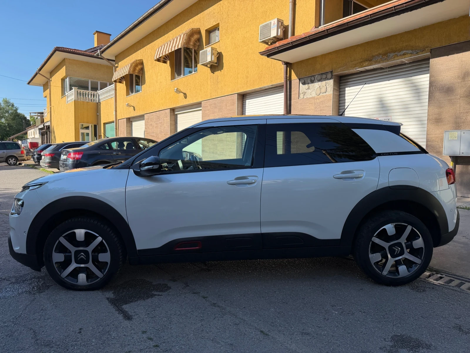 Citroen C4 Cactus -1.5 HDI/Facelift/24000км/Първи собственик/Carplay, снимка 4 - Автомобили и джипове - 55253555
