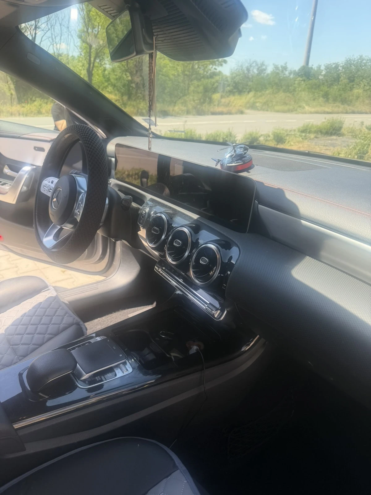 Mercedes-Benz CLA 180 БАРТЕР, снимка 9 - Автомобили и джипове - 55299645