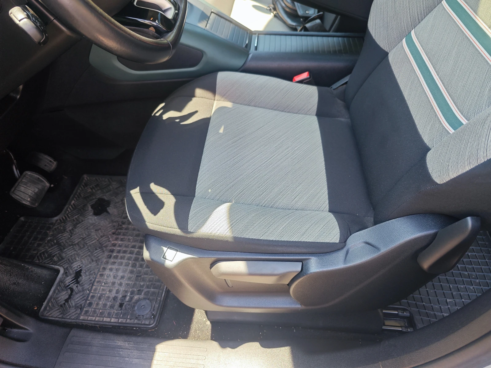 Citroen Berlingo, снимка 10 - Автомобили и джипове - 55572877