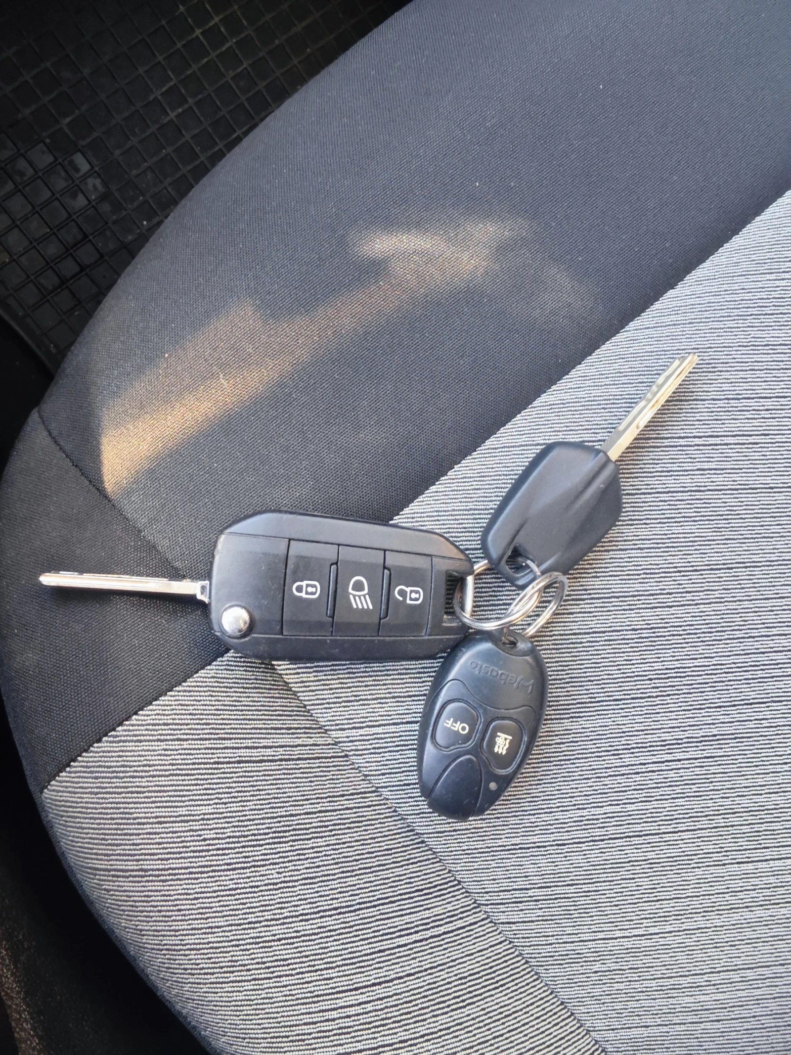 Citroen Berlingo, снимка 17 - Автомобили и джипове - 55572877