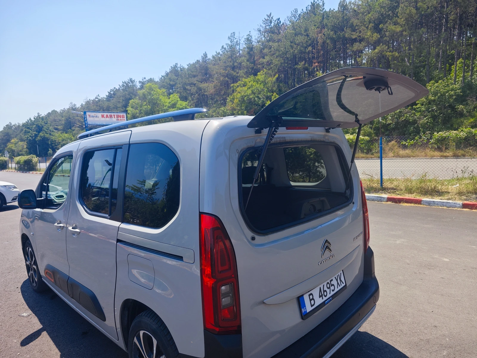 Citroen Berlingo, снимка 5 - Автомобили и джипове - 55572877