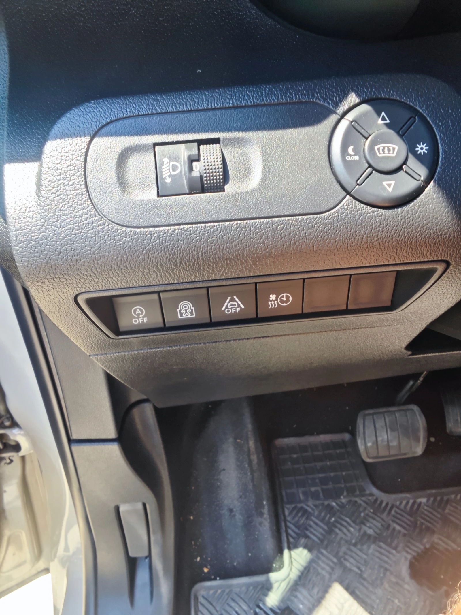 Citroen Berlingo, снимка 16 - Автомобили и джипове - 55572877