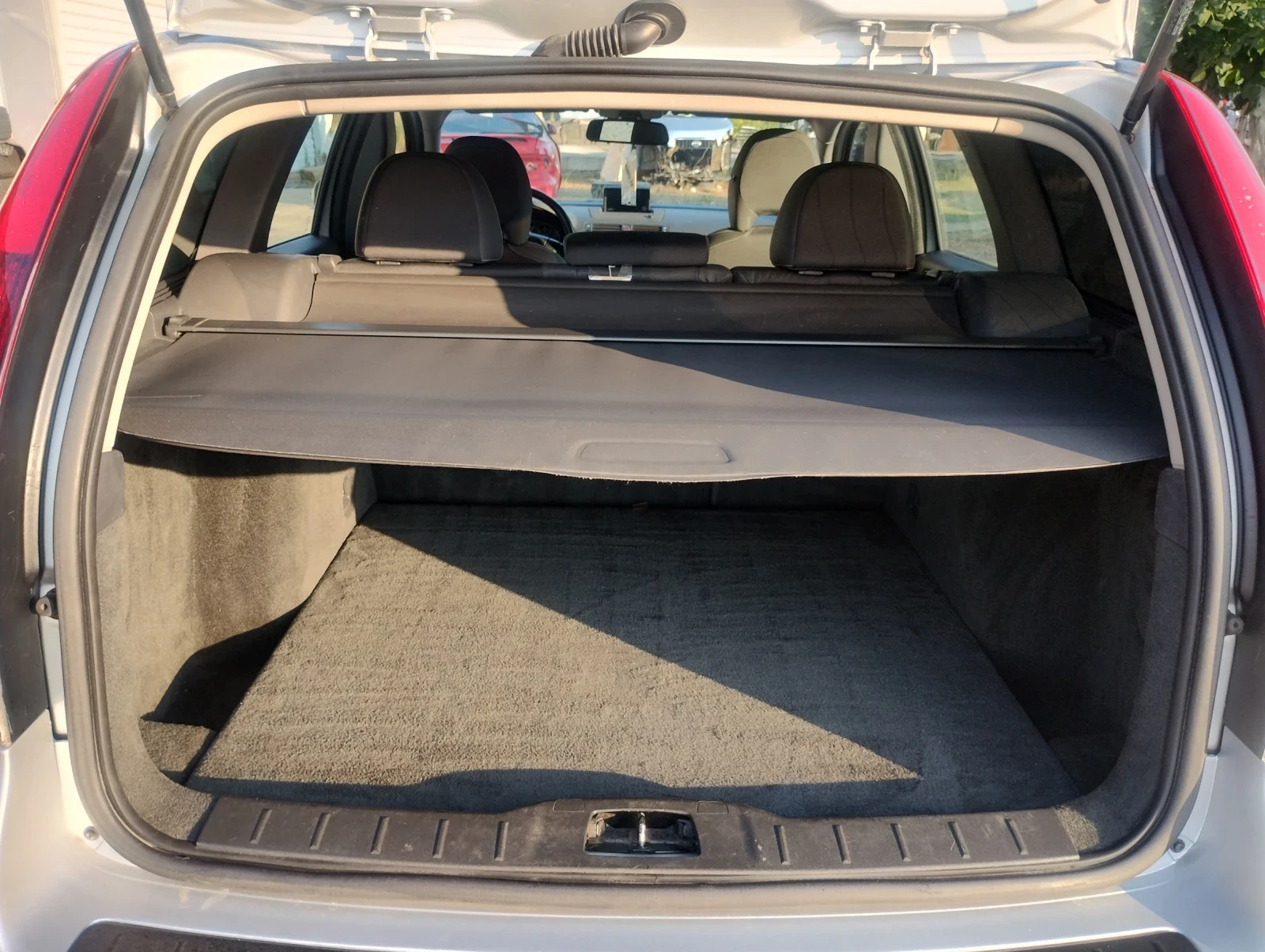 Volvo V50 2.5T 4x4 6 скорости, снимка 12 - Автомобили и джипове - 55578423